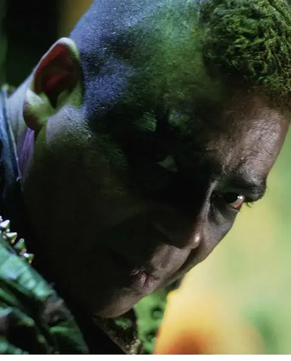 《棕肤少女崛起》：打破刻板印象，拥抱自我！一部关于身份认同与勇敢追梦的成长史诗